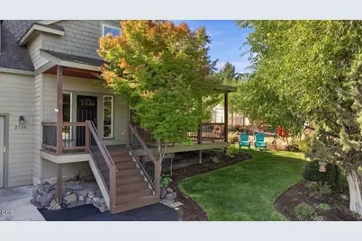 3750 SW Crest Court, Redmond, OR 97756 - Photo 4