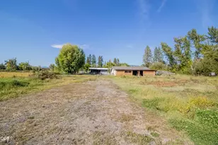 3511 Redwood Ave, Grants Pass, OR 97527 - Photo 54