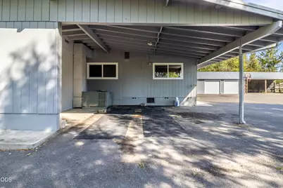 3511 Redwood Avenue, Grants Pass, OR 97527 - Photo 28