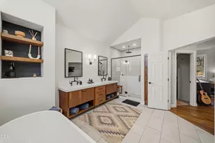 1804 NW Remarkable Dr, Bend, OR 97703 - Photo 40