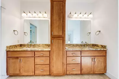 421 Stone Pointe Drive, Central Point, OR 97502 - Photo 26