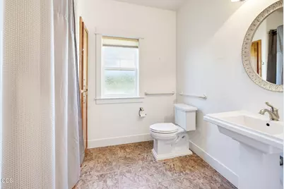 421 Stone Pointe Drive, Central Point, OR 97502 - Photo 34