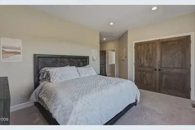 4655 SW Loma Linda Drive, Redmond, OR 97756 - Photo 20