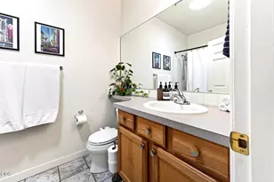 612 SW Hill St, Bend, OR 97702 - Photo 24