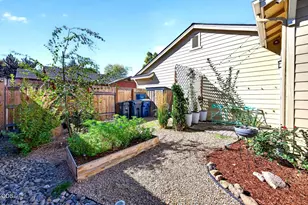 612 SW Hill St, Bend, OR 97702 - Photo 30
