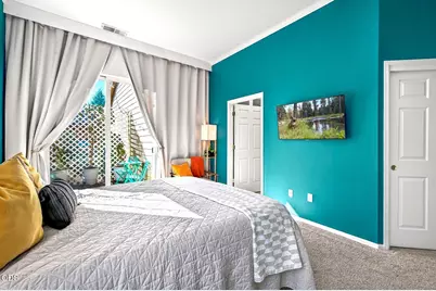 612 SW Hill Street, Bend, OR 97702 - Photo 18