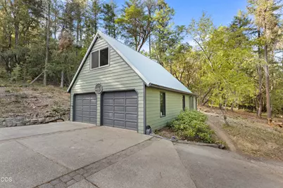 2602 Winona Road, Grants Pass, OR 97526 - Photo 64