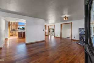 4710 NE Smith Rock Way, Terrebonne, OR 97760 - Photo 4