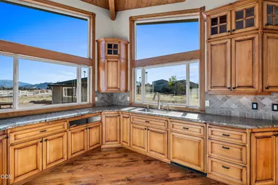 4710 NE Smith Rock Way, Terrebonne, OR 97760 - Photo 8