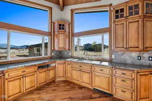 4710 NE Smith Rock Way, Terrebonne, OR 97760 - Photo 8