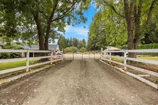 27321 Clear Lake Rd, Eugene, OR 97402 - Photo 2