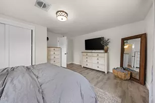 27321 Clear Lake Rd, Eugene, OR 97402 - Photo 10