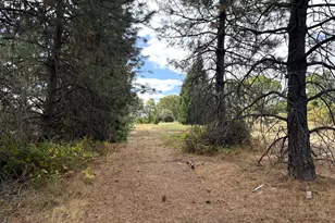 6400 Tunnel Loop Rd, Grants Pass, OR 97526 - Photo 6