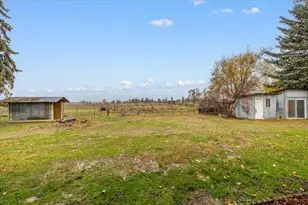 2554 W Stewart Ave, Medford, OR 97501 - Photo 24