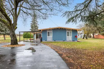 2554 W Stewart Avenue, Medford, OR 97501 - Photo 4