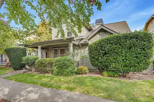 435 Clinton St, Ashland, OR 97520 - Photo 2