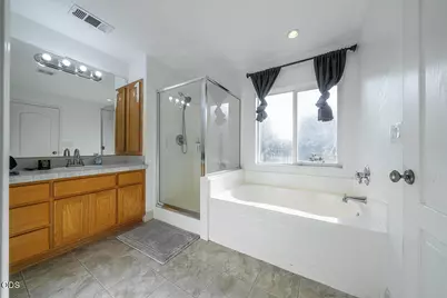 104 Glenwood Drive, Eagle Point, OR 97524 - Photo 16
