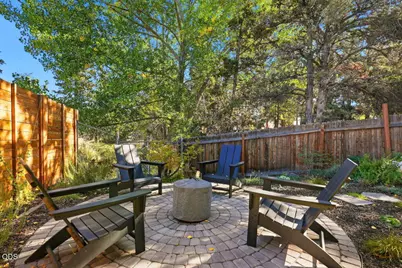 1571 NE Butler Market Road, Bend, OR 97701 - Photo 24