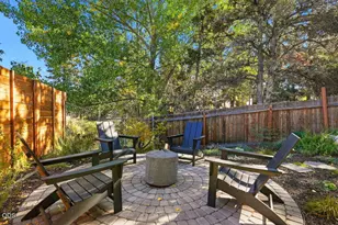 1571 NE Butler Market Rd, Bend, OR 97701 - Photo 24