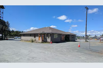 2250 NE Spalding Northeast Avenue, Grants Pass, OR 97526 - Photo 6