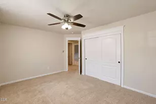 3631 Creek View Dr, Medford, OR 97504 - Photo 18