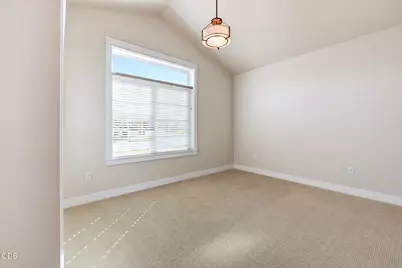 436 Montana Way, Medford, OR 97504 - Photo 22