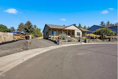 2451 NE Bobbi Place, Prineville, OR 97754 - Photo 4