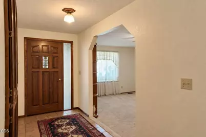1546 Roberts Road, Medford, OR 97504 - Photo 4