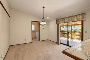 1546 Roberts Rd, Medford, OR 97504 - Photo 10