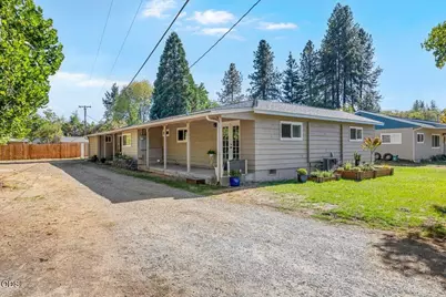 165 Laubach Lane, Grants Pass, OR 97526 - Photo 24