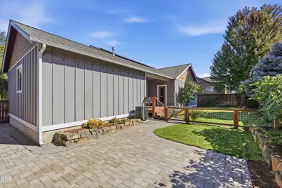 20717 Snow Peaks Drive, Bend, OR 97701 - Photo 36