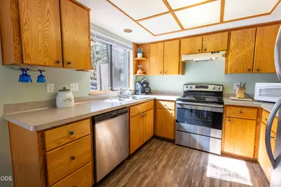10 Ashwood Lane, Bend, OR 97707 - Photo 22