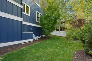 2436 NW Sacagawea Ln, Bend, OR 97703 - Photo 38