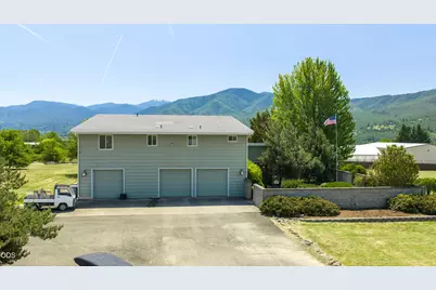 380 E Butler Lane, Ashland, OR 97520 - Photo 48