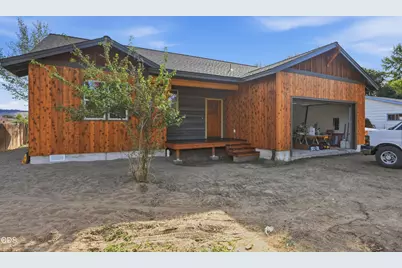 1082 NW 10th Street, Prineville, OR 97754 - Photo 2