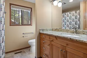 70616 Heather, Black Butte Ranch, OR 97759 - Photo 14