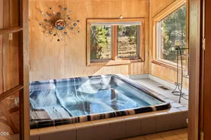 57676 Tan Oak Ln, Sunriver, OR 97707 - Photo 28