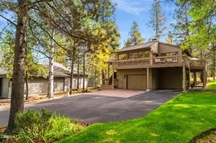 57676 Tan Oak Ln, Sunriver, OR 97707 - Photo 2
