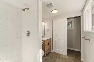 346 SW 12th St, Redmond, OR 97756 - Photo 16