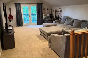 1052 Kensington Ct, Central Point, OR 97502 - Photo 16