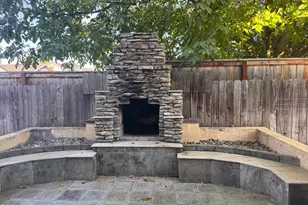 1052 Kensington Ct, Central Point, OR 97502 - Photo 26