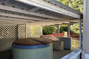 2325 NW Highland Ave, Grants Pass, OR 97526 - Photo 12