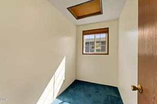 2139 N Keene Way Dr, Medford, OR 97504 - Photo 10