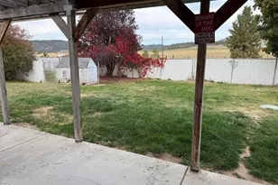 5220 Mason Ln, Klamath Falls, OR 97601 - Photo 12