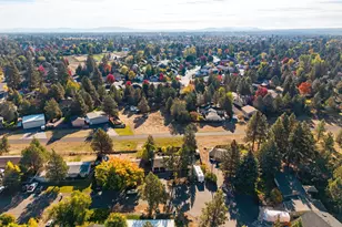 231 SE Airpark Dr, Bend, OR 97702 - Photo 44
