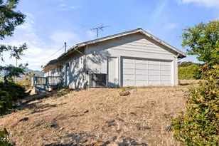 4177 Payne Rd, Medford, OR 97504 - Photo 4