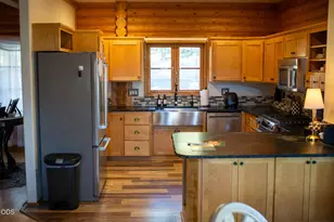 11020 Kestrel Rd, Klamath Falls, OR 97601 - Photo 8