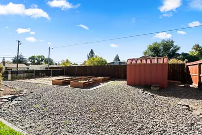 1163 N 3rd Street, Central Point, OR 97502 - Photo 24