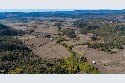 5961 Lookingglass Road, Roseburg, OR 97471 - Photo 1