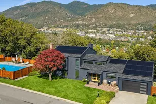 1021 NW Starlite Pl, Grants Pass, OR 97526 - Photo 1